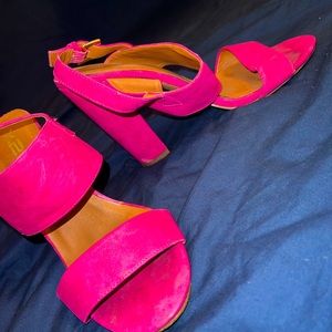 Pink heels